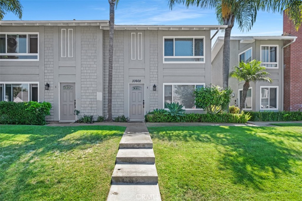 33602 Blue Lantern Street B