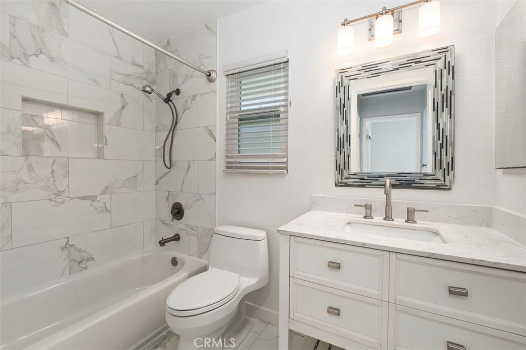 33602 Blue Lantern Street B