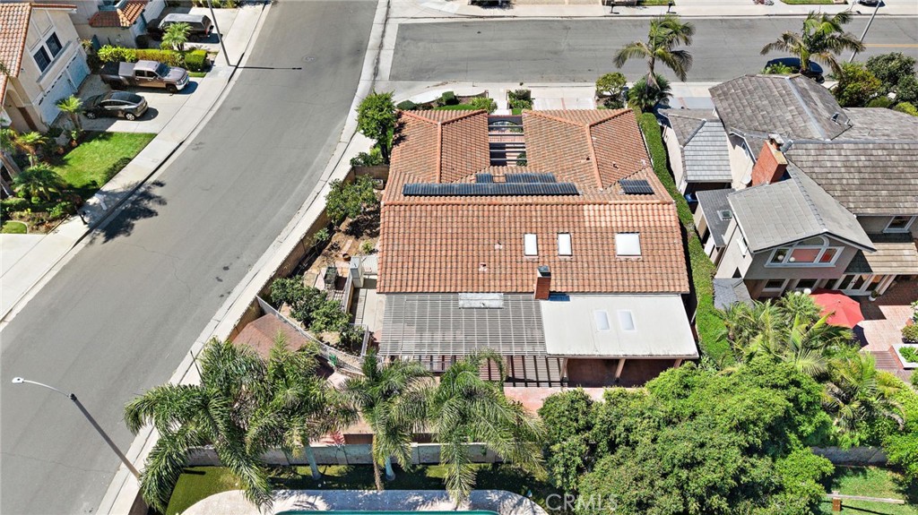 19352 Sailwind Lane