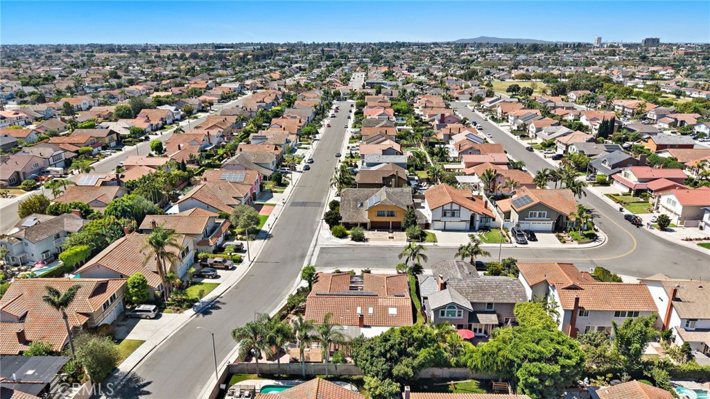 19352 Sailwind Lane