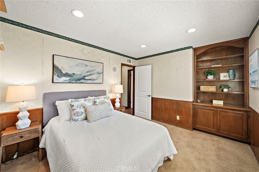 19352 Sailwind Lane
