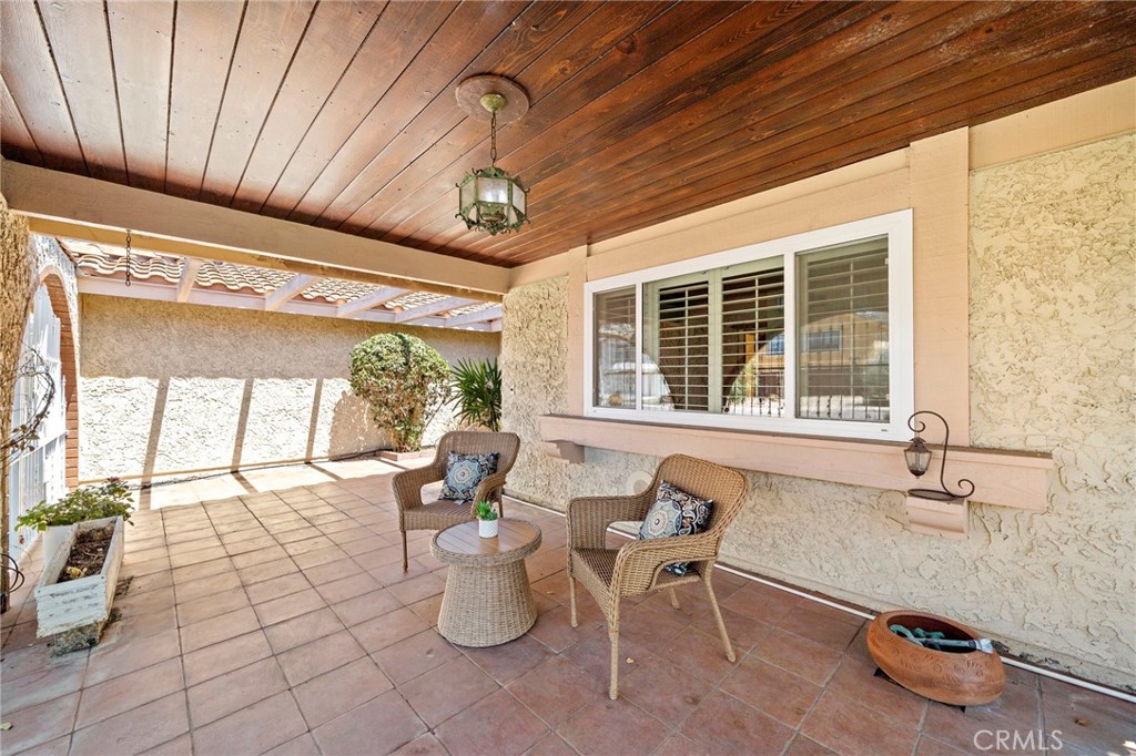 19352 Sailwind Lane