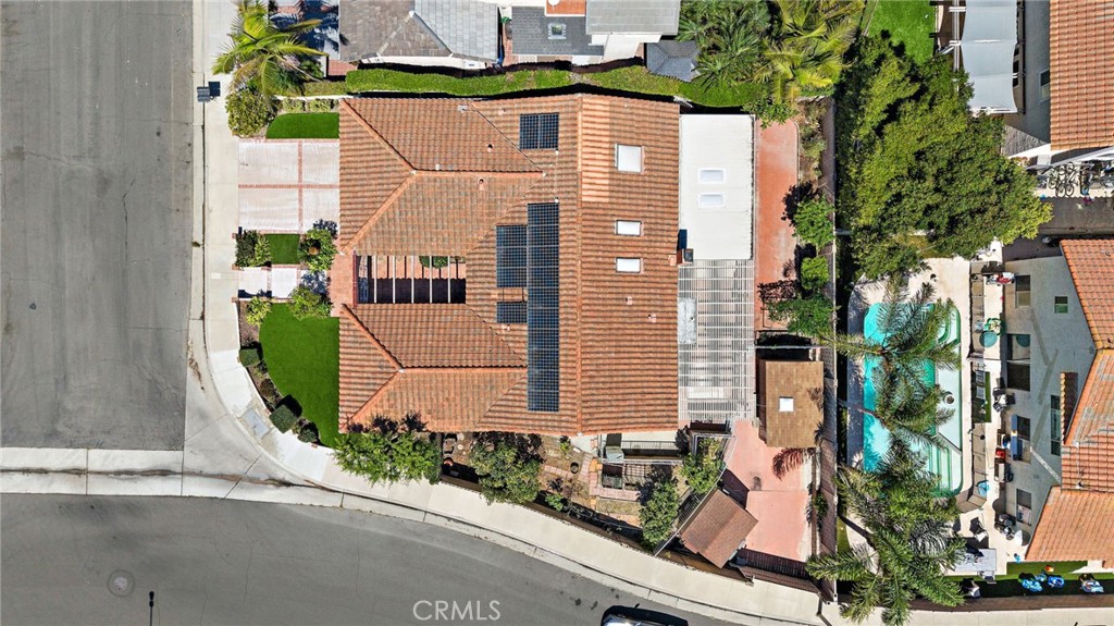19352 Sailwind Lane