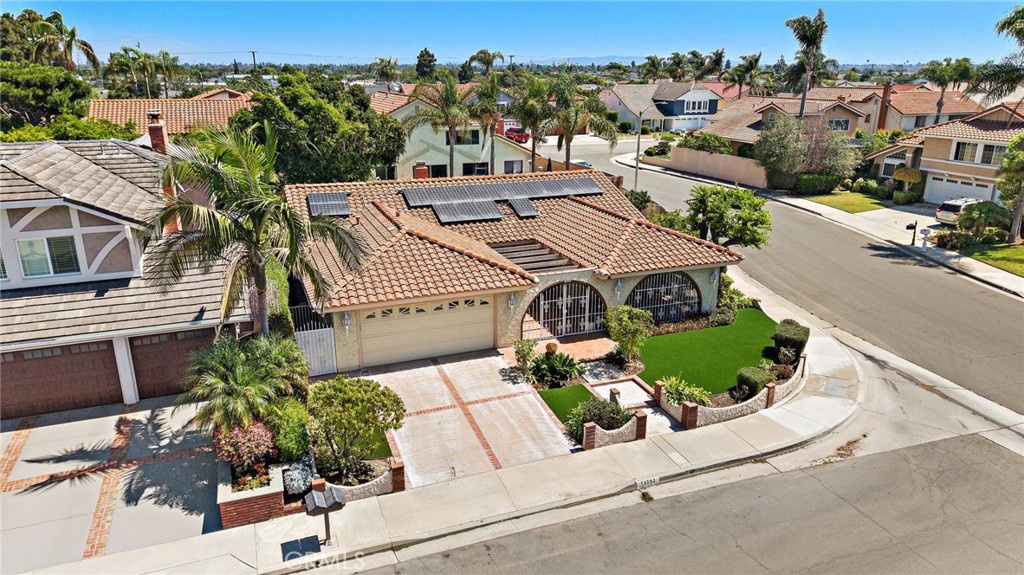 19352 Sailwind Lane