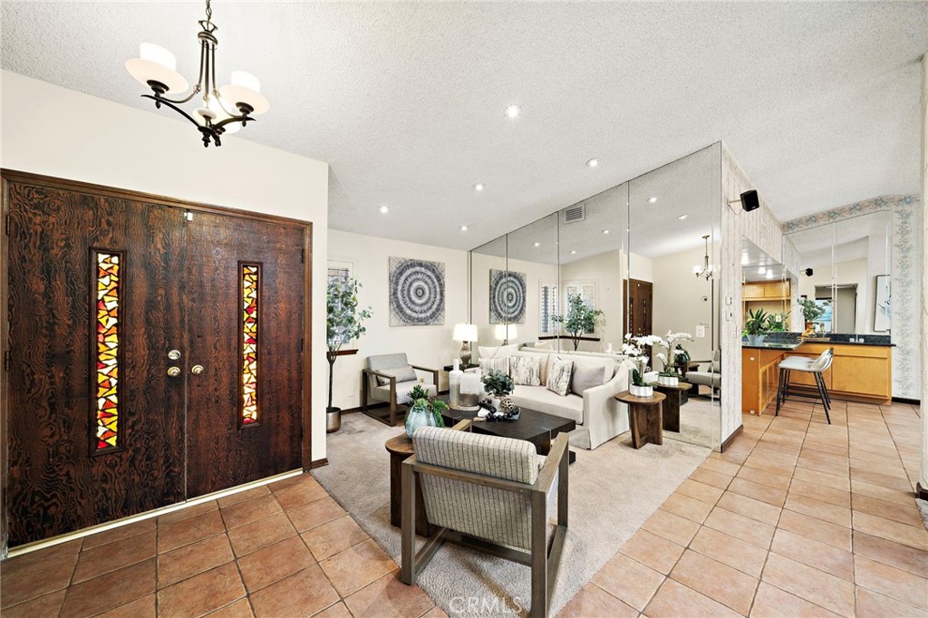 19352 Sailwind Lane