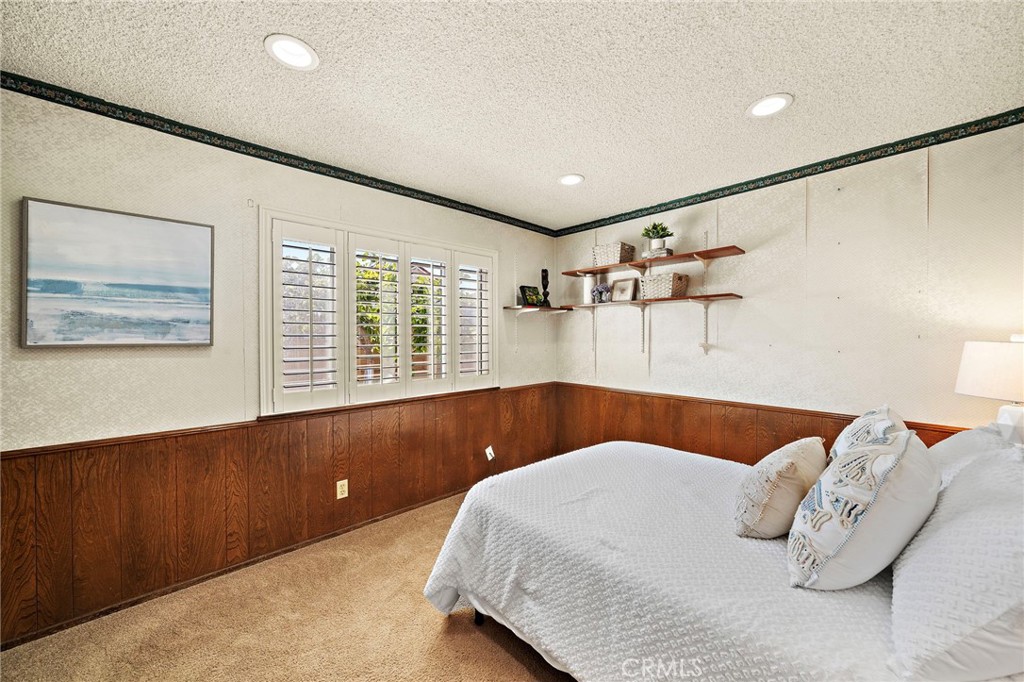 19352 Sailwind Lane