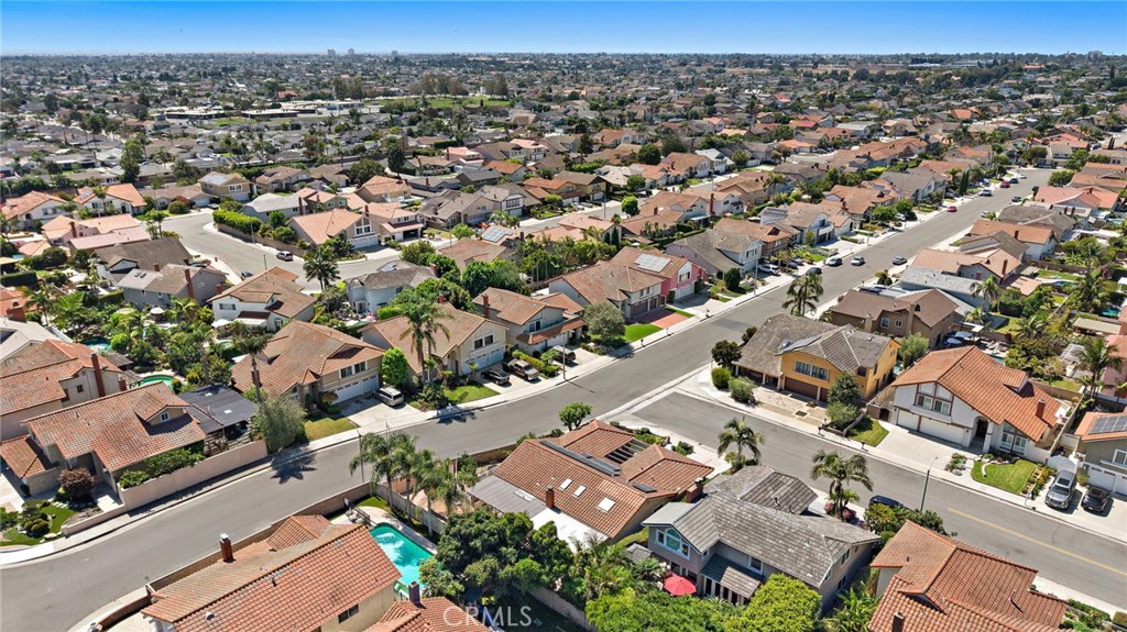 19352 Sailwind Lane