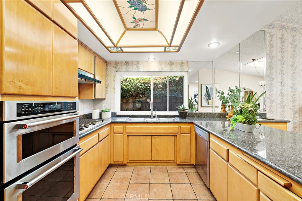 19352 Sailwind Lane