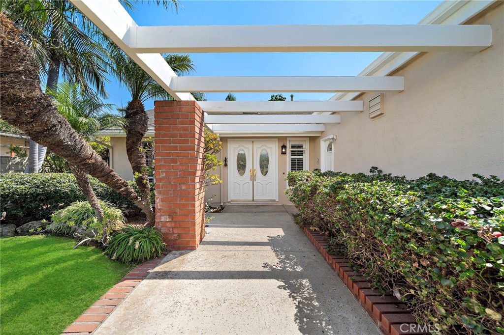 11106 Coral Aloe Avenue