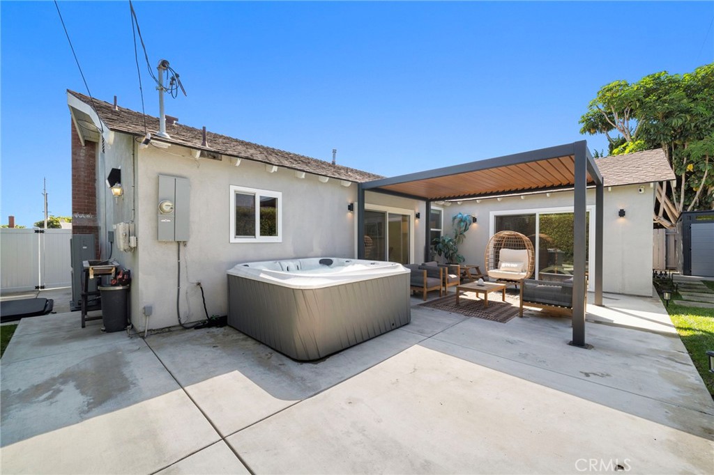 4951 Maui Circle
