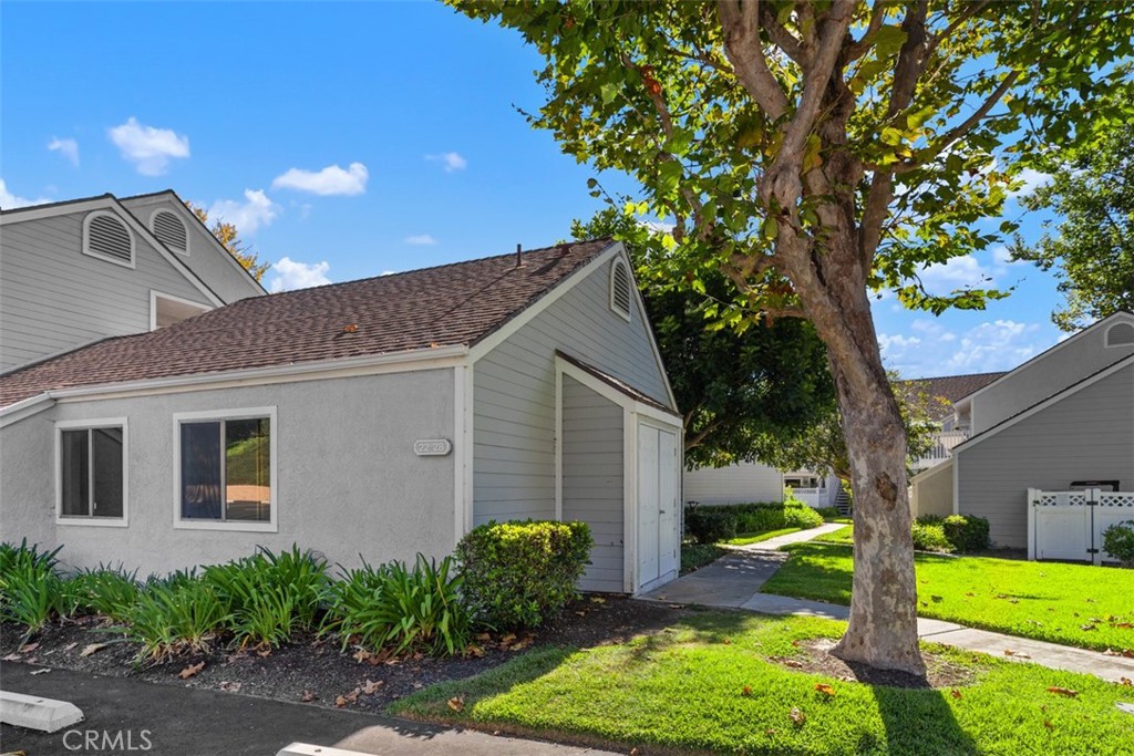 22 Terrace Circle