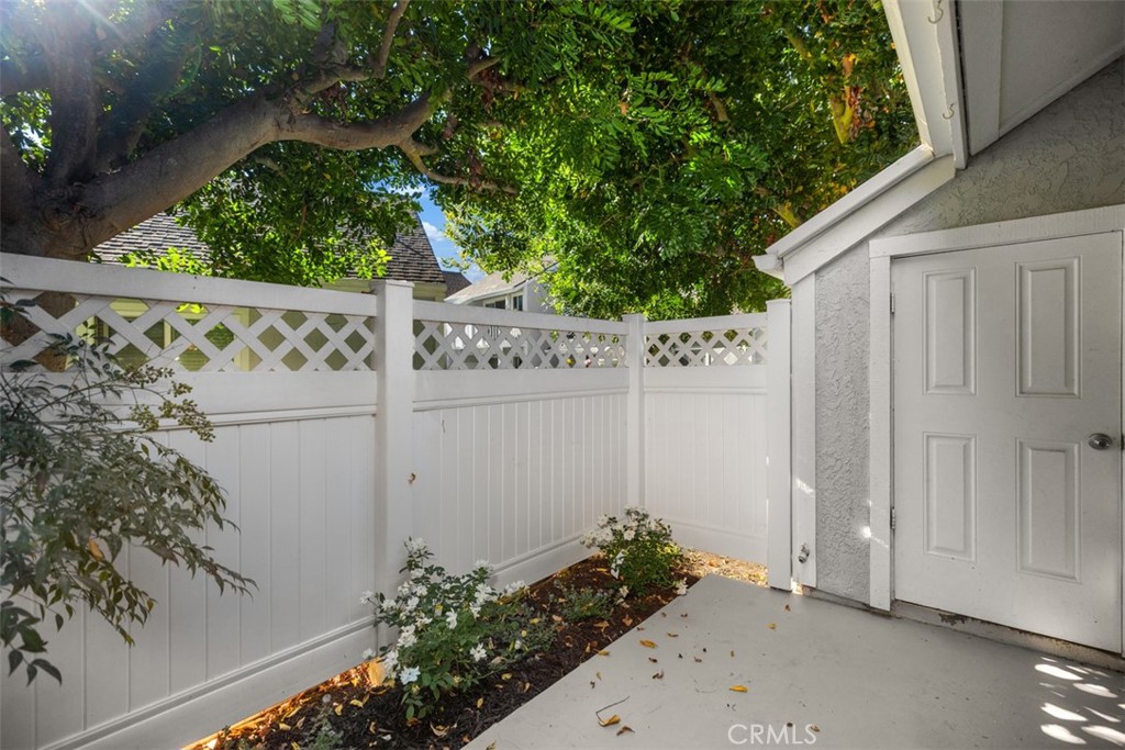 22 Terrace Circle