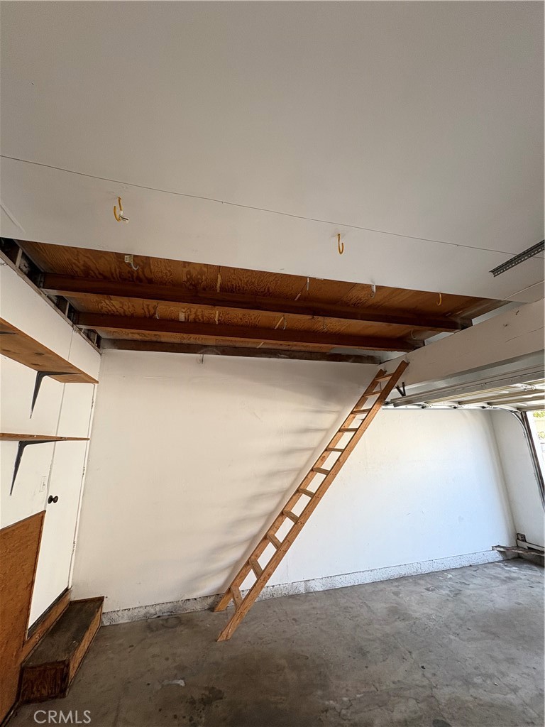 633 Whitney Way 131