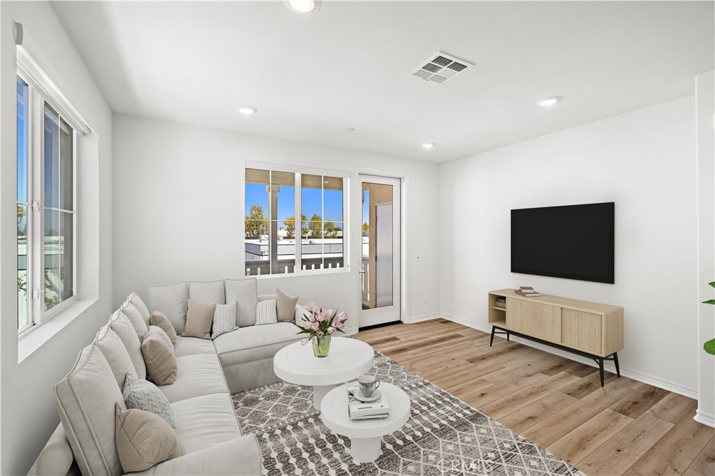 1415 Reliance