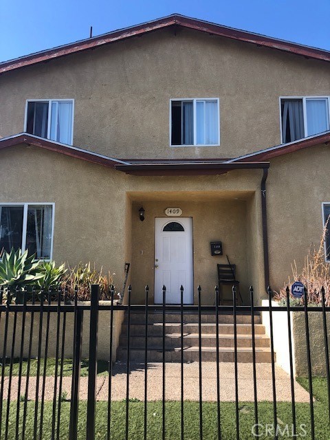1409 -1411 West 84th Place