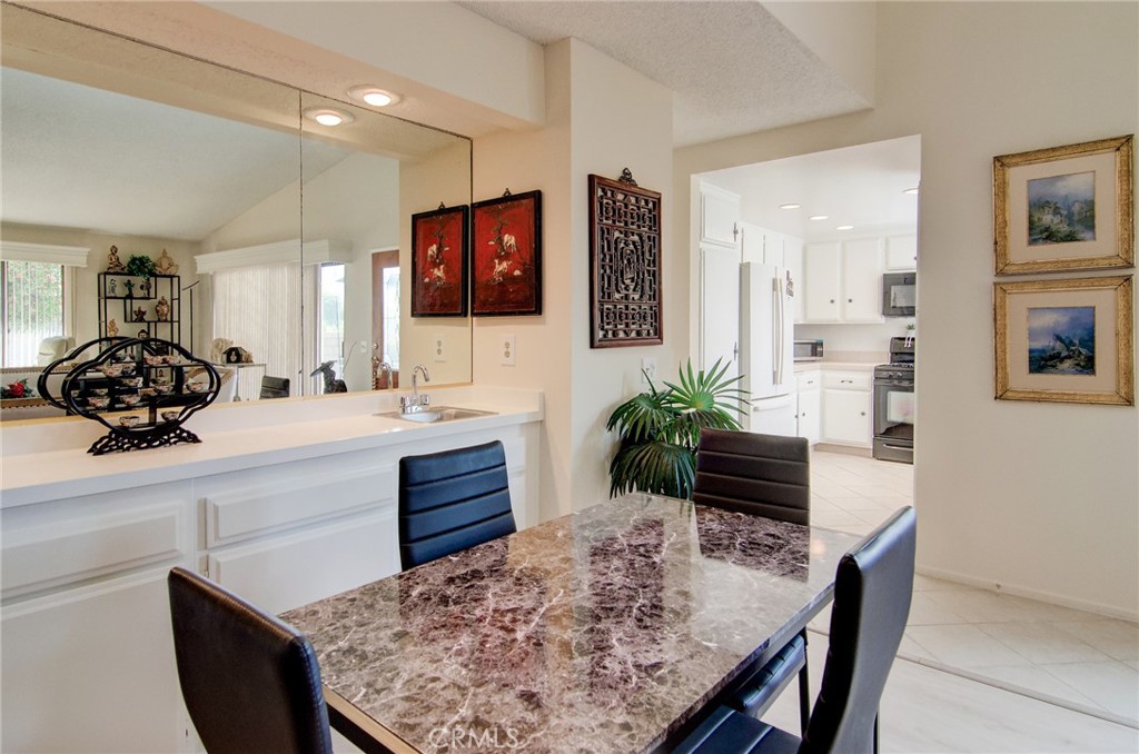 8565 Larkhall Circle 802C