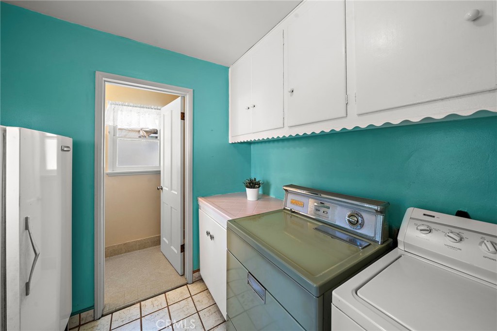 9731 Halekulani Drive