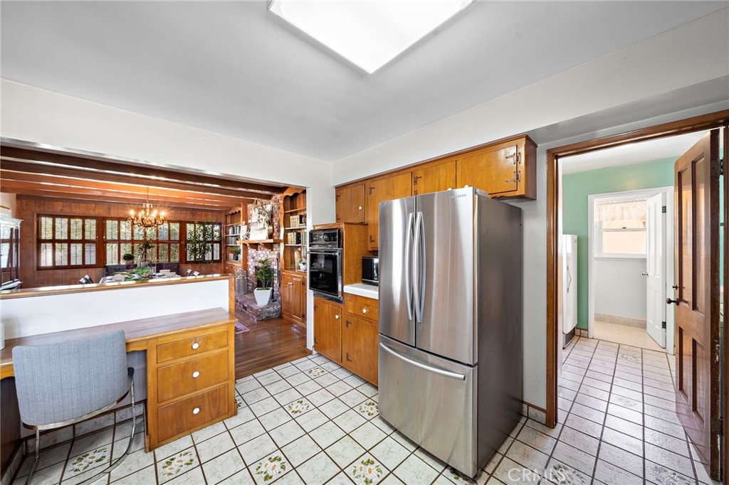 9731 Halekulani Drive