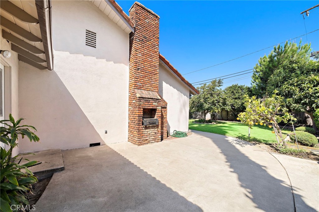 9731 Halekulani Drive