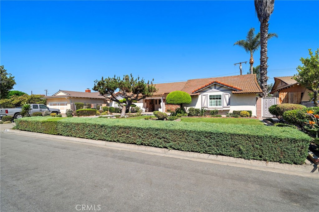 9731 Halekulani Drive