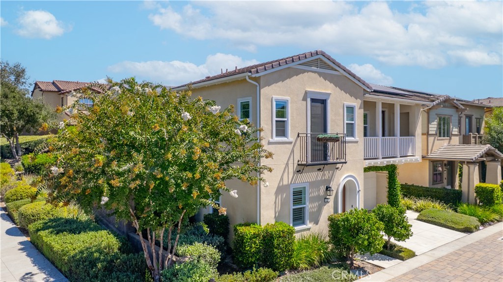 2 Cerro Ct
