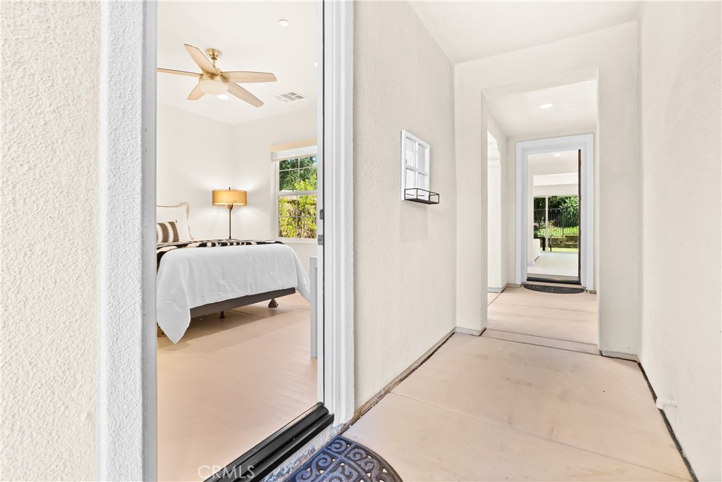 2 Cerro Ct