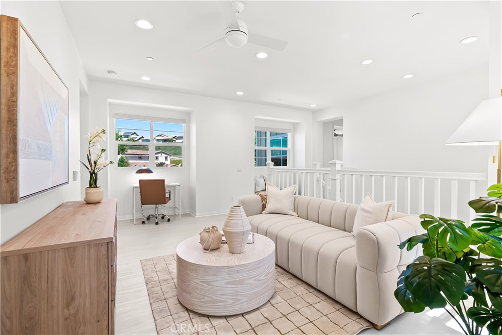 2 Cerro Ct