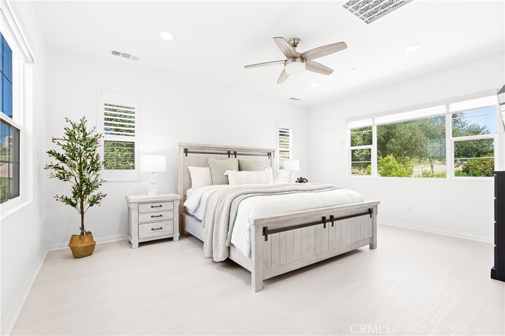 2 Cerro Ct