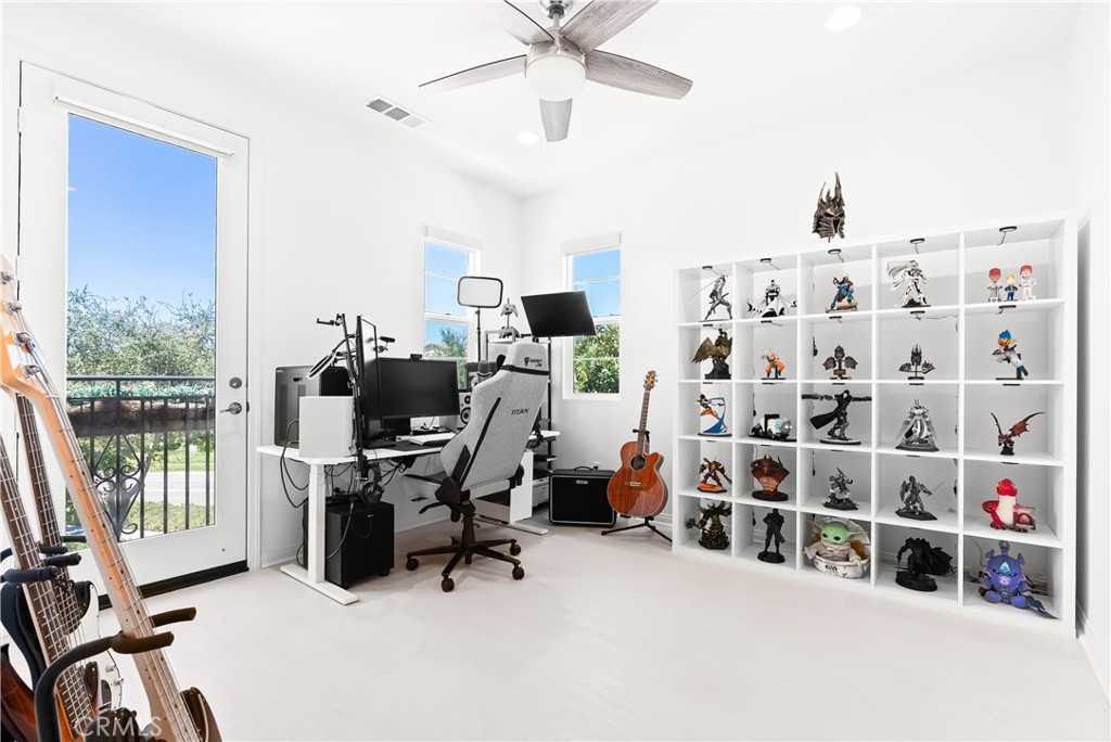 2 Cerro Ct
