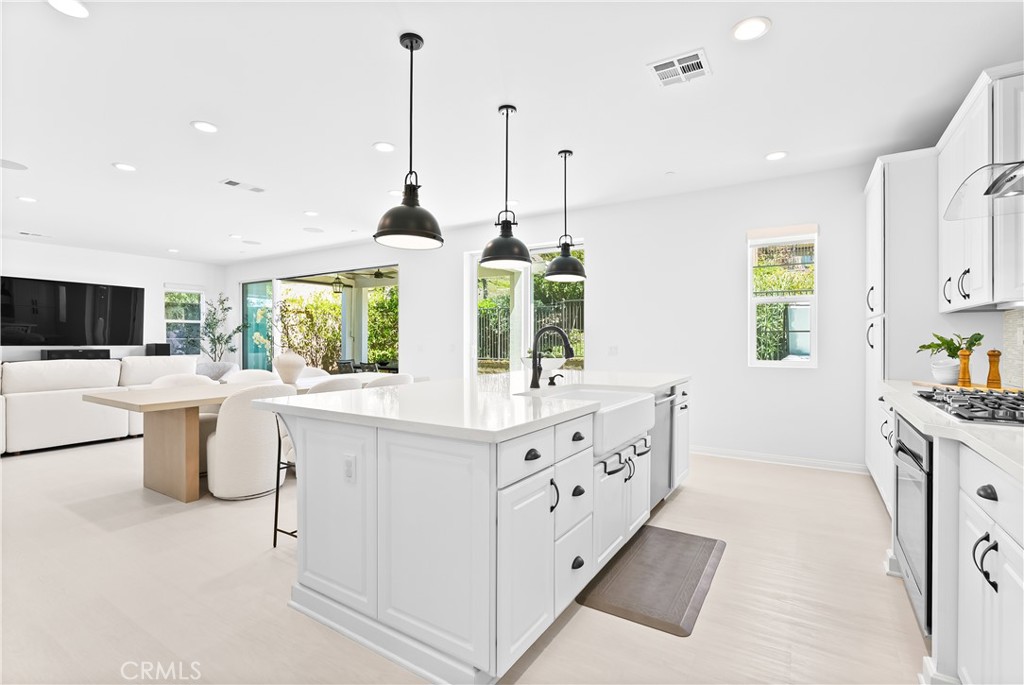 2 Cerro Ct