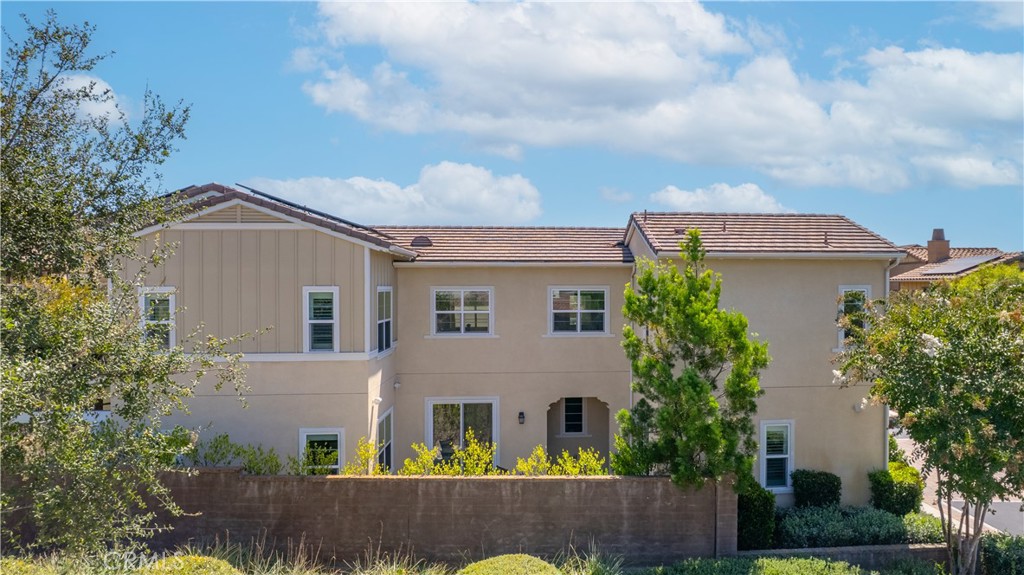 2 Cerro Ct