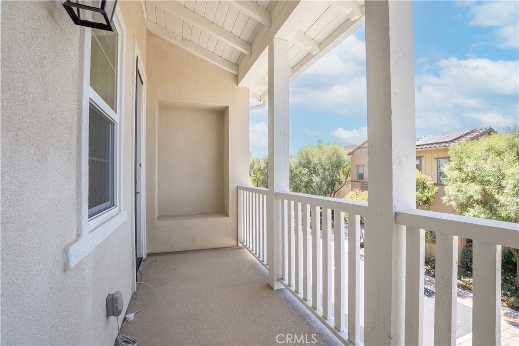 2 Cerro Ct