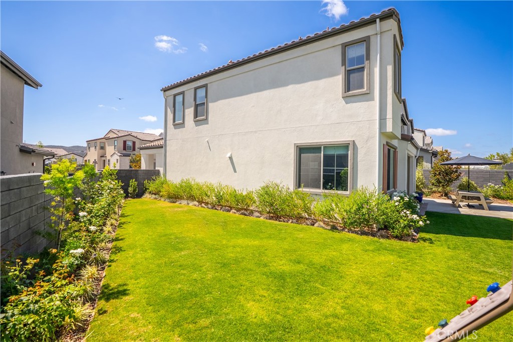 1341 Roots Way