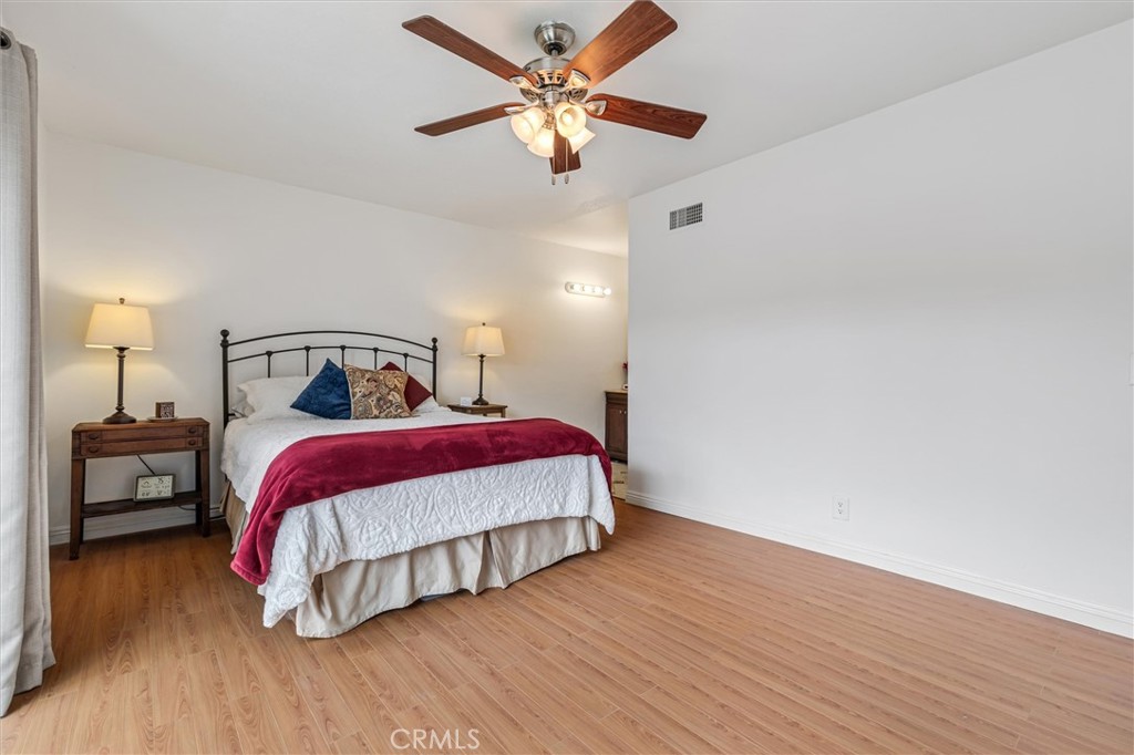 21729 Lake Vista Drive