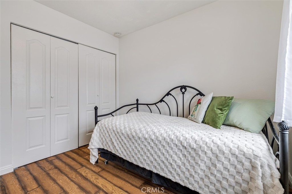 21729 Lake Vista Drive