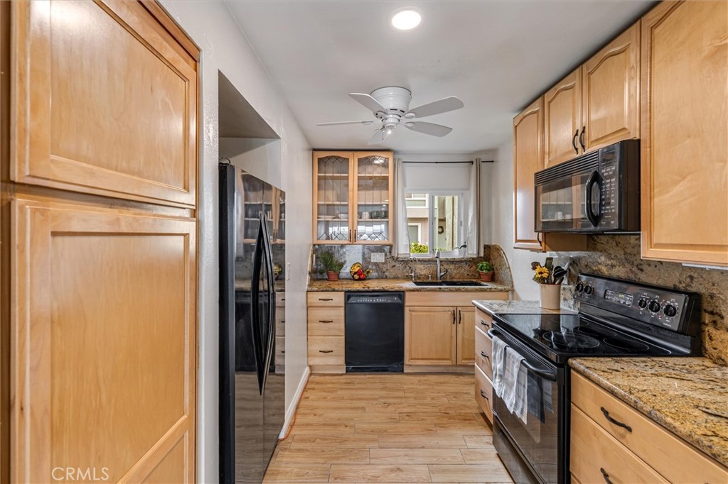 21729 Lake Vista Drive