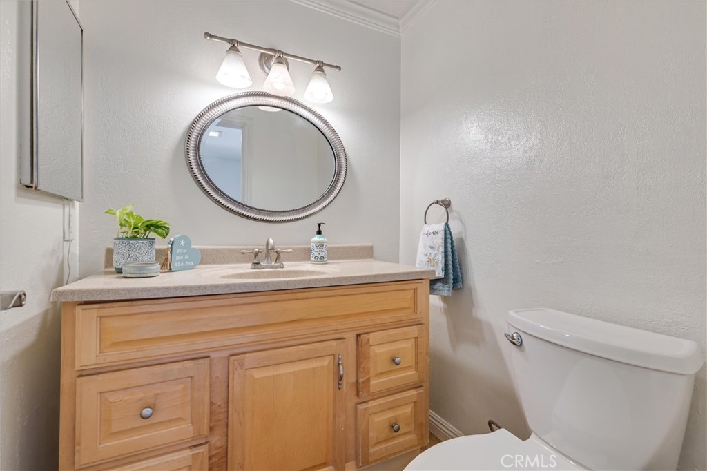 21729 Lake Vista Drive