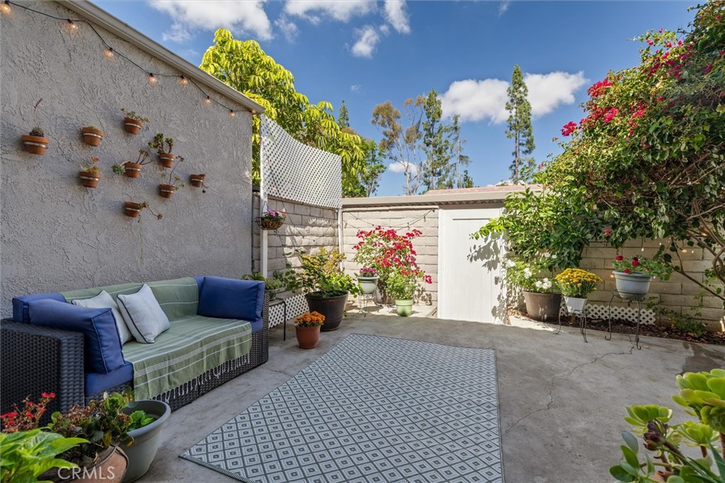 21729 Lake Vista Drive