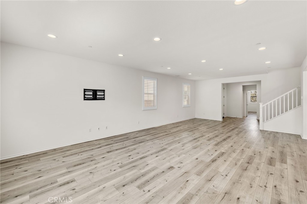3140 E Rutherford Drive