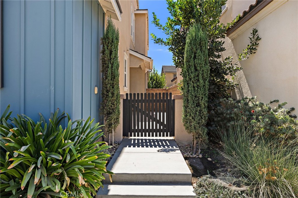 3140 E Rutherford Drive