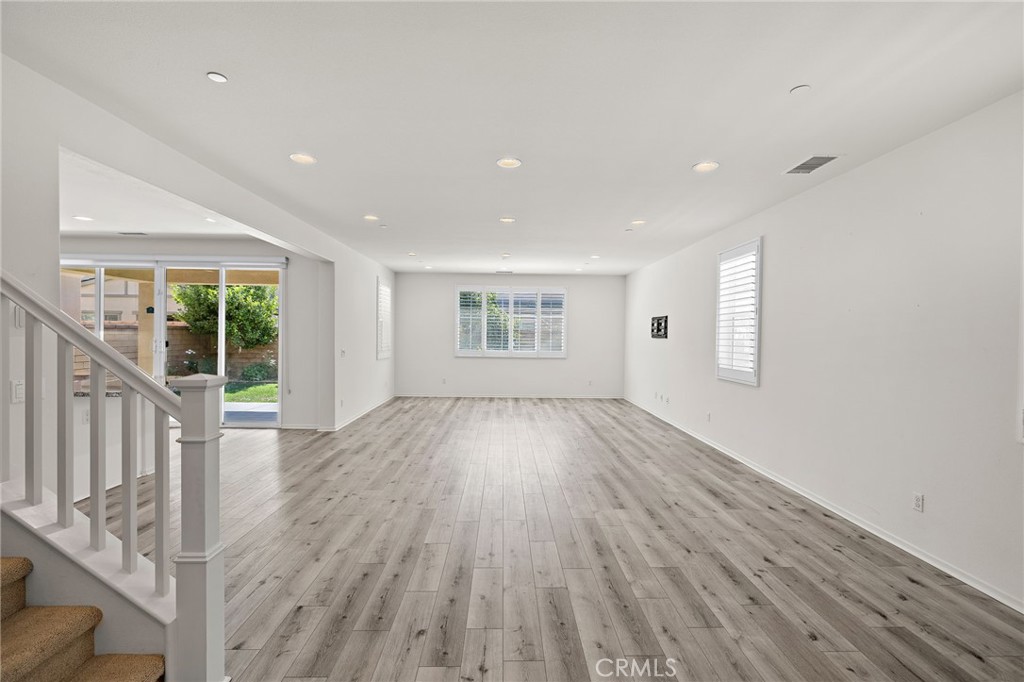 3140 E Rutherford Drive