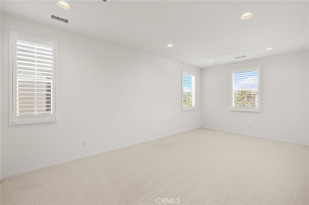 3140 E Rutherford Drive