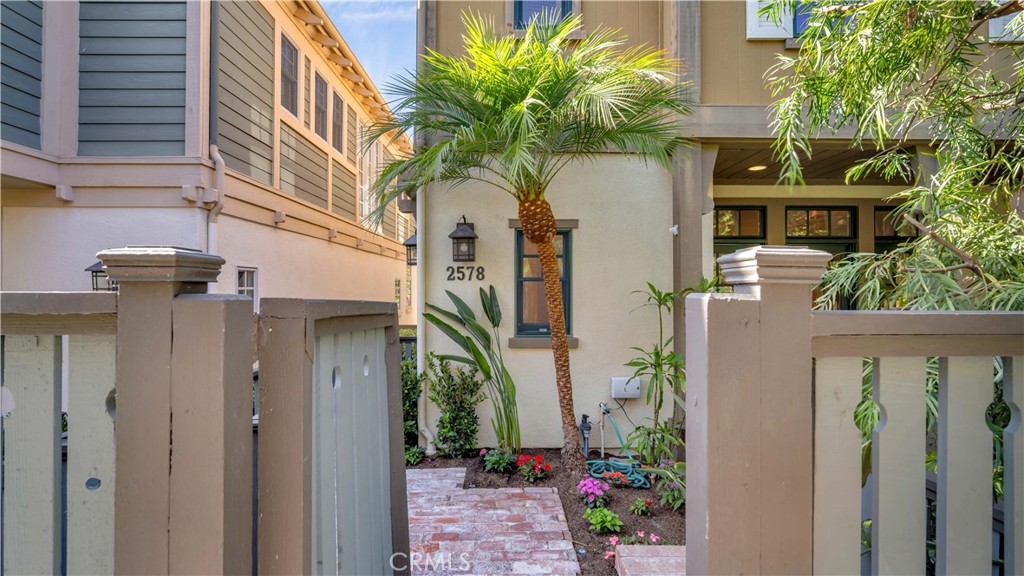 2578 Bungalow Place