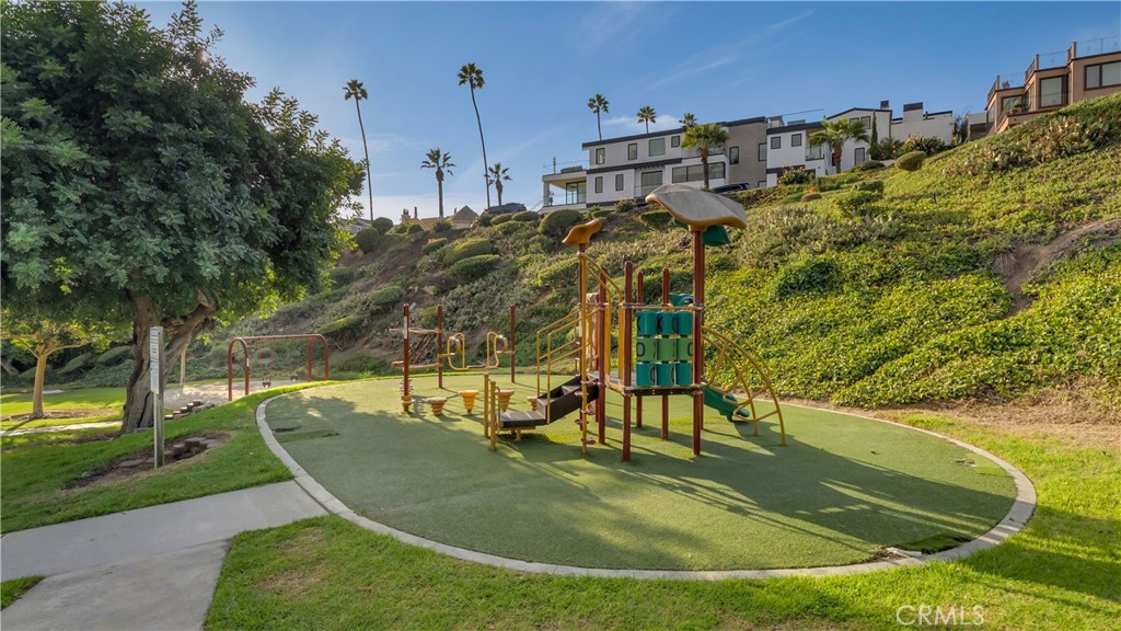 2578 Bungalow Place