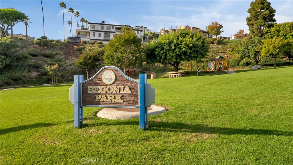 2578 Bungalow Place