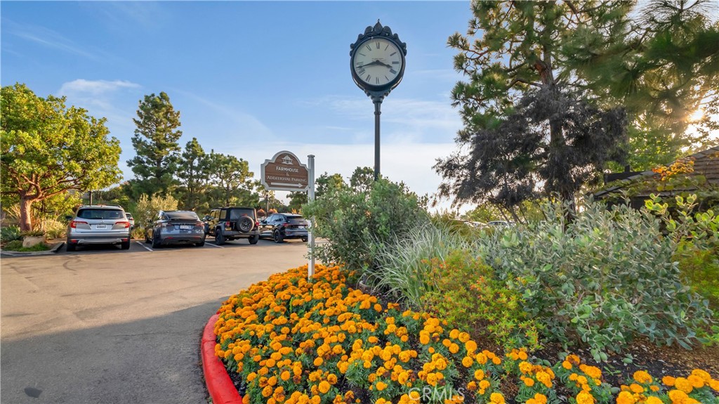 2578 Bungalow Place