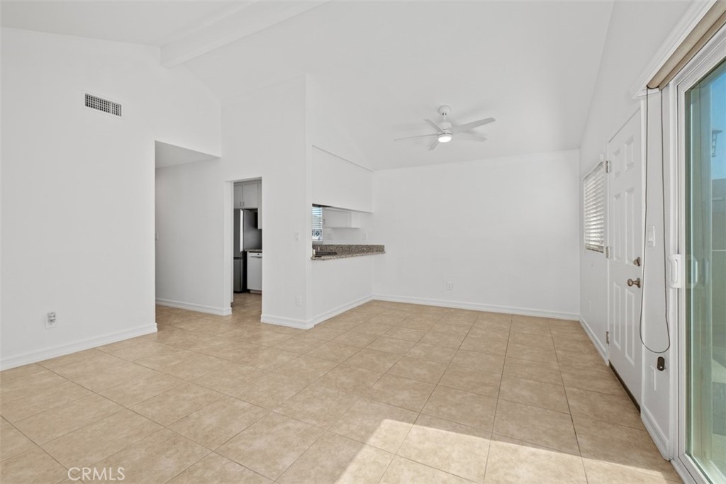 33602 Blue Lantern Street D