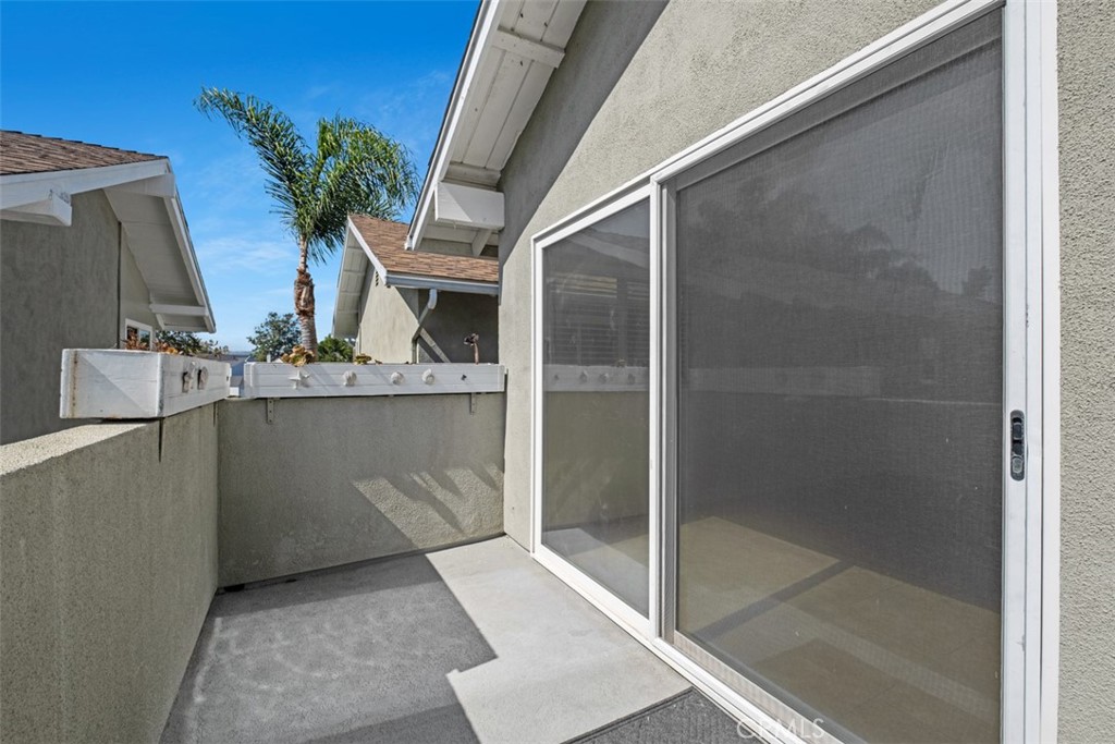 33602 Blue Lantern Street D