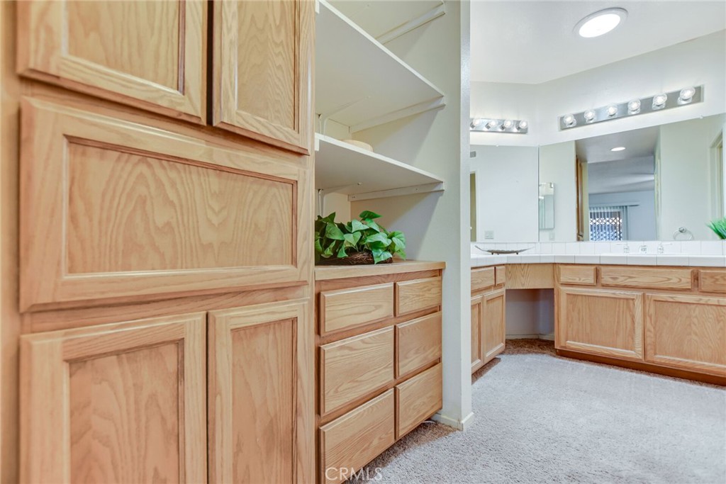 19039 Frances Street