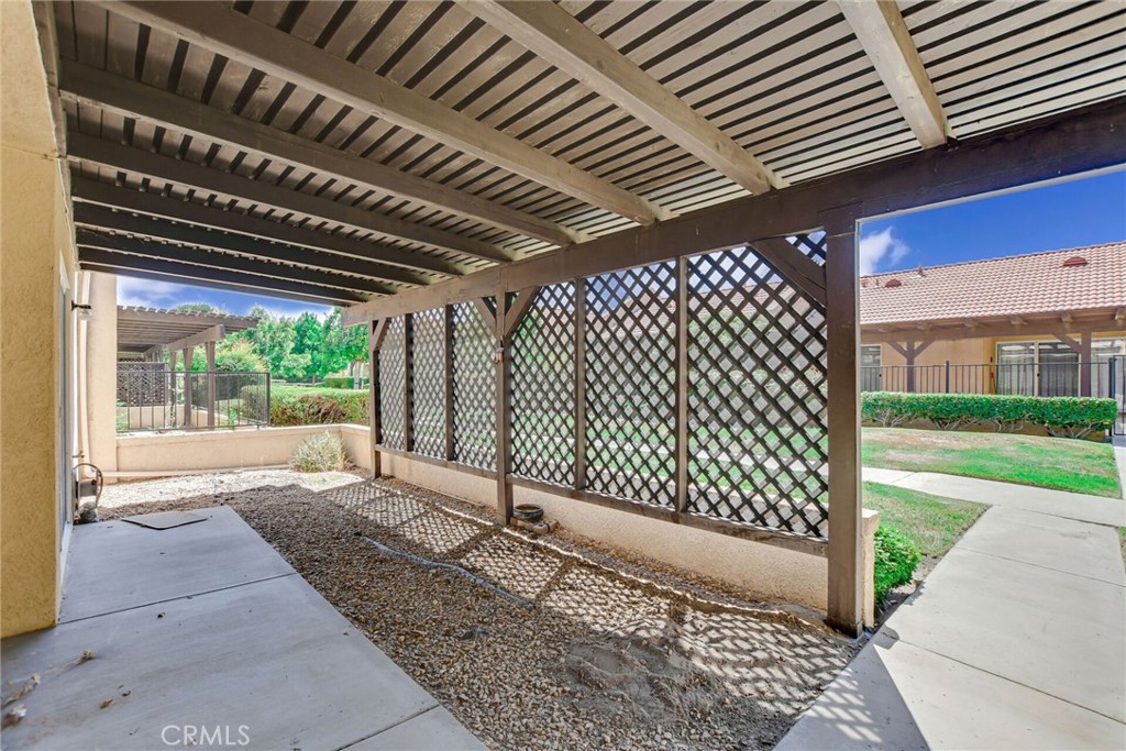 19039 Frances Street